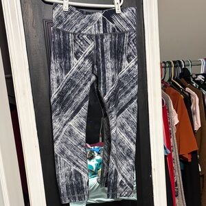 lululemon athletica Kids Black & White Brushed Stripe Leggings